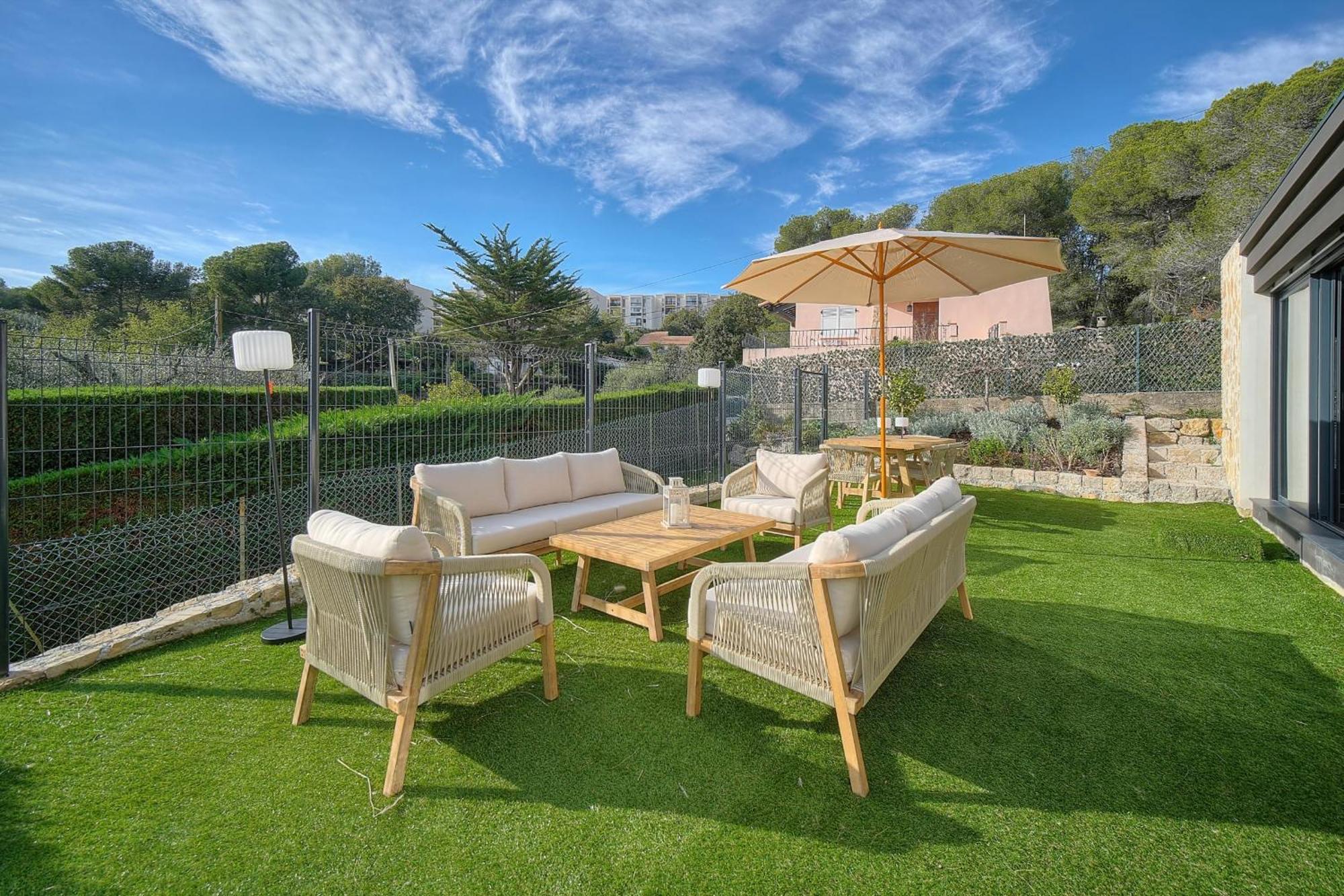 Immogroom - Superbe Villa - Piscine - Vue Mer - Parking - Clim Vallauris Exterior foto